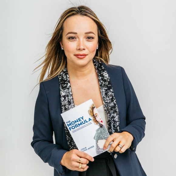 Meet your Posher, Leslie - Picture 4 of 15